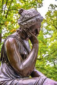 468 Sculpture Sad Girl Photos - Free & Royalty-Free Stock Photos from  Dreamstime