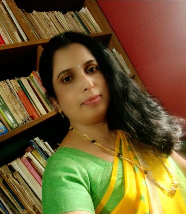 ಮೀನಾಕ್ಷಿ ಸೂಡಿ ಅವರ ಕವಿತೆ-ʼಧಿಮಾಕಿನ ಗೋಡೆಗಳುʼ
