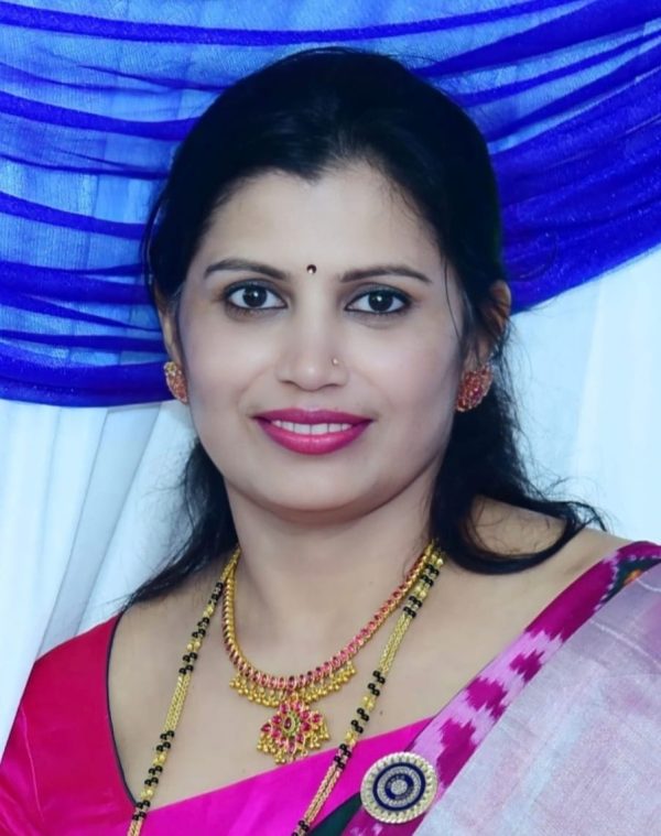 ದೀಪಾ ಪೂಜಾರಿ ಕುಶಾಲನಗರ ಅವರ ಕವಿತೆ-ʼಮುಖವಾಡ ಕಳಚಲೇಬೇಕುʼ
