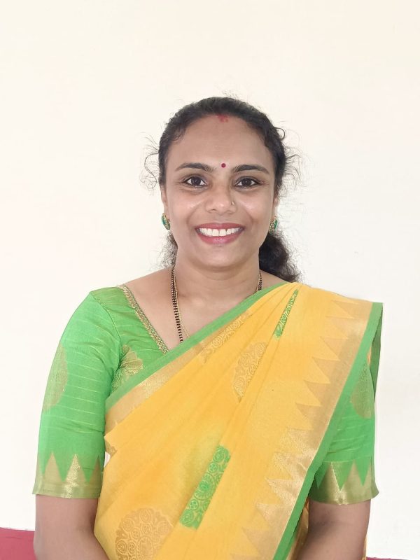 ಶಾಲಿನಿ ಕೆಮ್ಮಣ್ಣುಕವಿತೆ-“ಅಮ್ಮ”