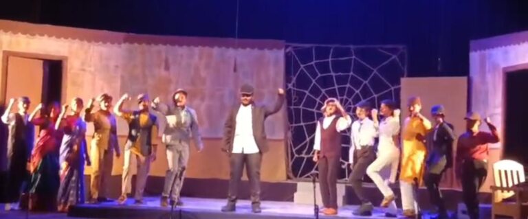 “ಲೋಕಾಯುಕ್ತರು ಬರುತ್ತಾರೆ” ವ್ಯಂಗ್ಯ, ಹಾಸ್ಯ, ಸಾಮಾಜಿಕ ಸತ್ಯ ಸಮನ್ವಯ  ನಾಟಕ.ಗೊರೂರು ಅನಂತರಾಜು